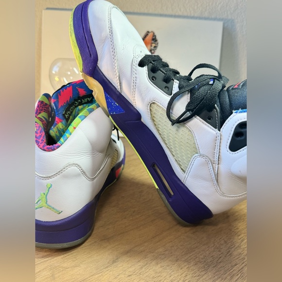 Jordan Retro 5 “Belair” size 10 white/black/green/pink - Picture 4 of 6